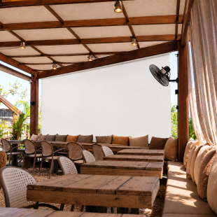 Toldo Vertical Lona PVC - Branca