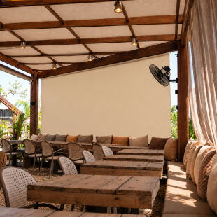 Toldo Vertical Lona PVC - Bege